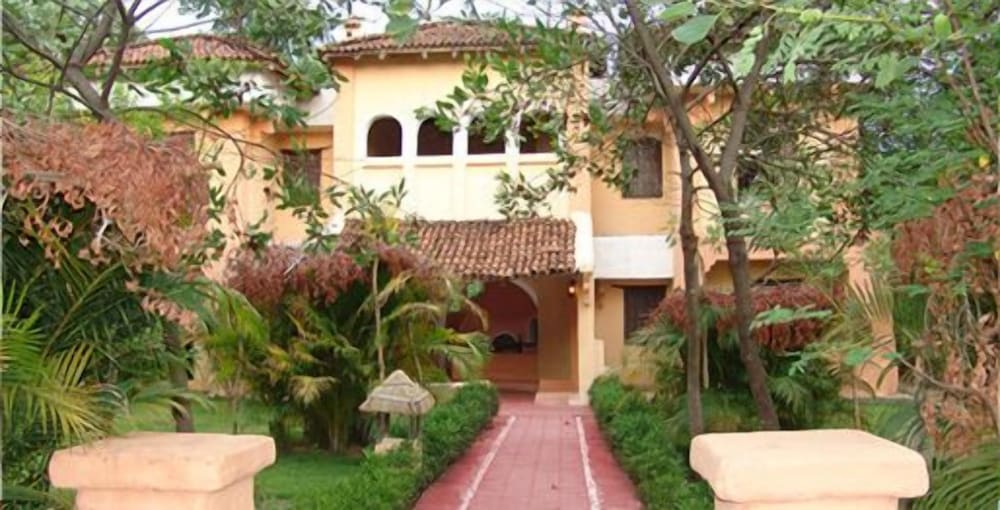TULI TIGER RESORT 20/26