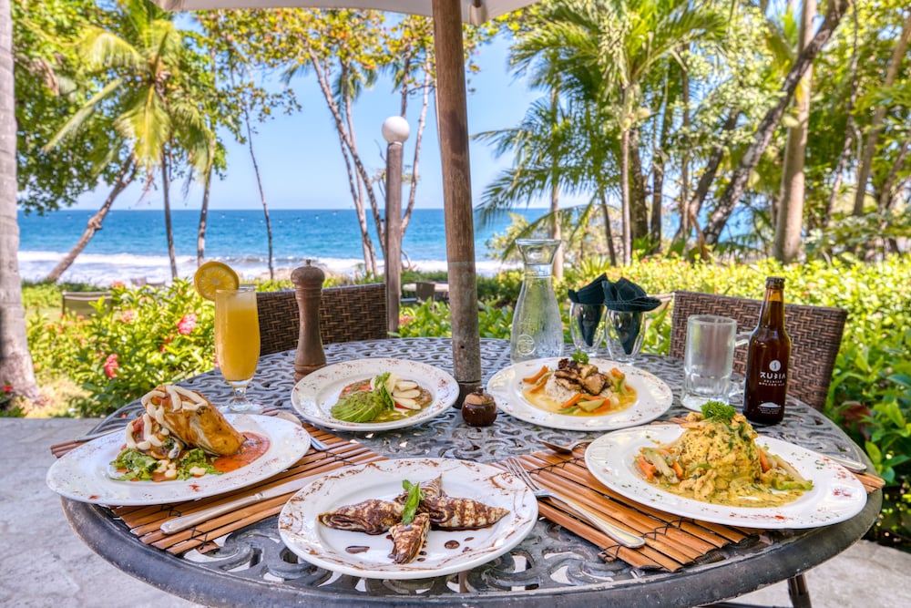 Ylang Ylang Beach Resort 64/78