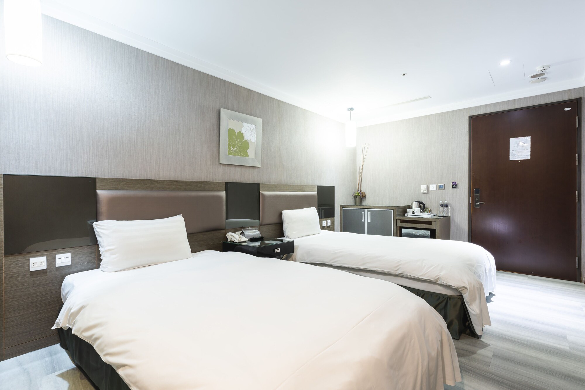 STANDARD, TWIN BEDS