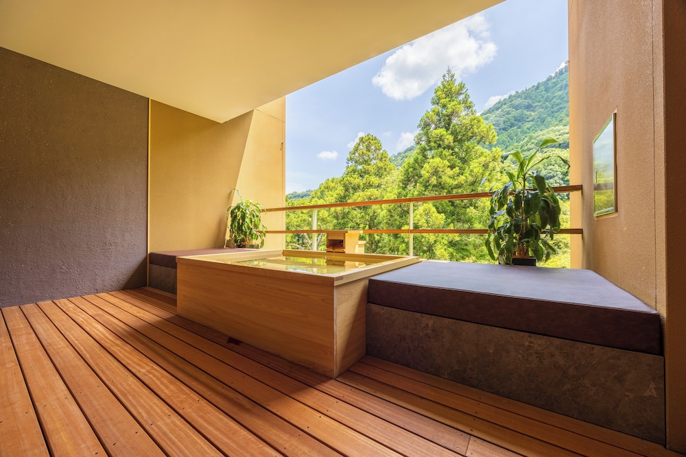 Presidential, Suite, Twin Beds, 2 Futon Beds, Outdoor Bath، Kinnotake Tonosawa 5/5