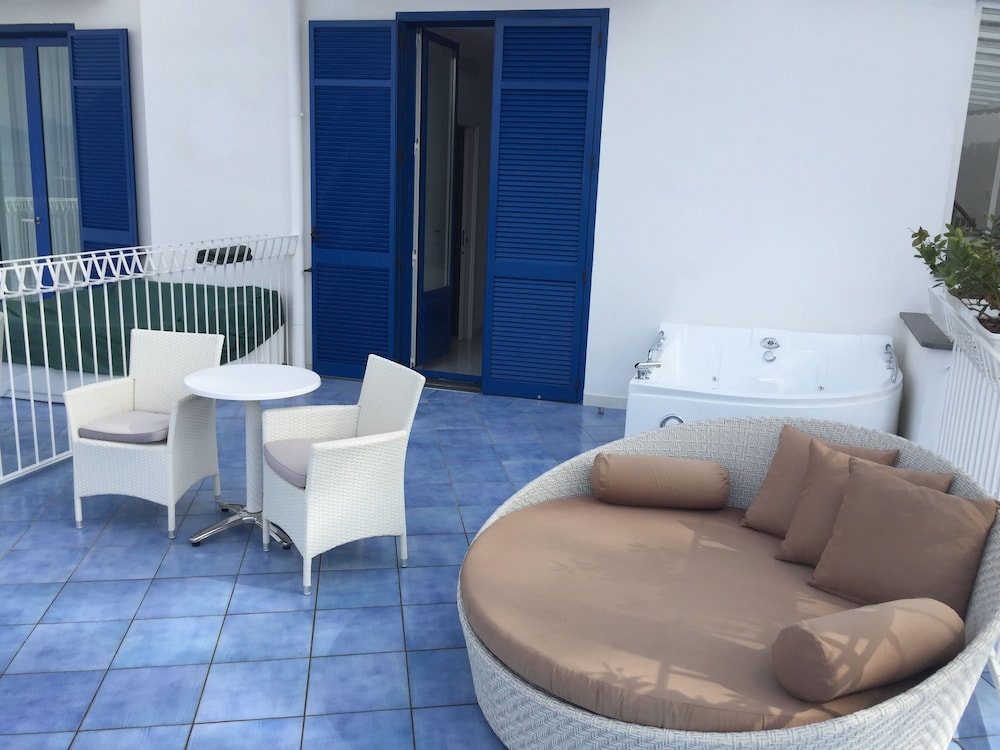 Boutique Hotel Helios - Adults Only 45/74