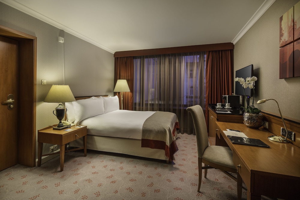 Intercontinental Budapest 21/79