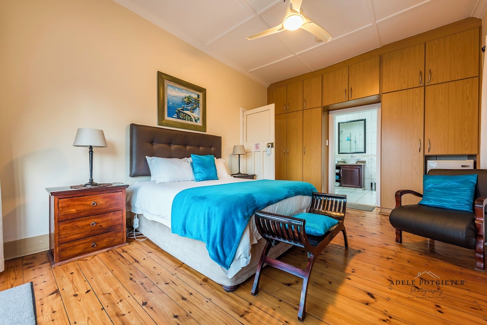 Aquamarine Guest House 20/73