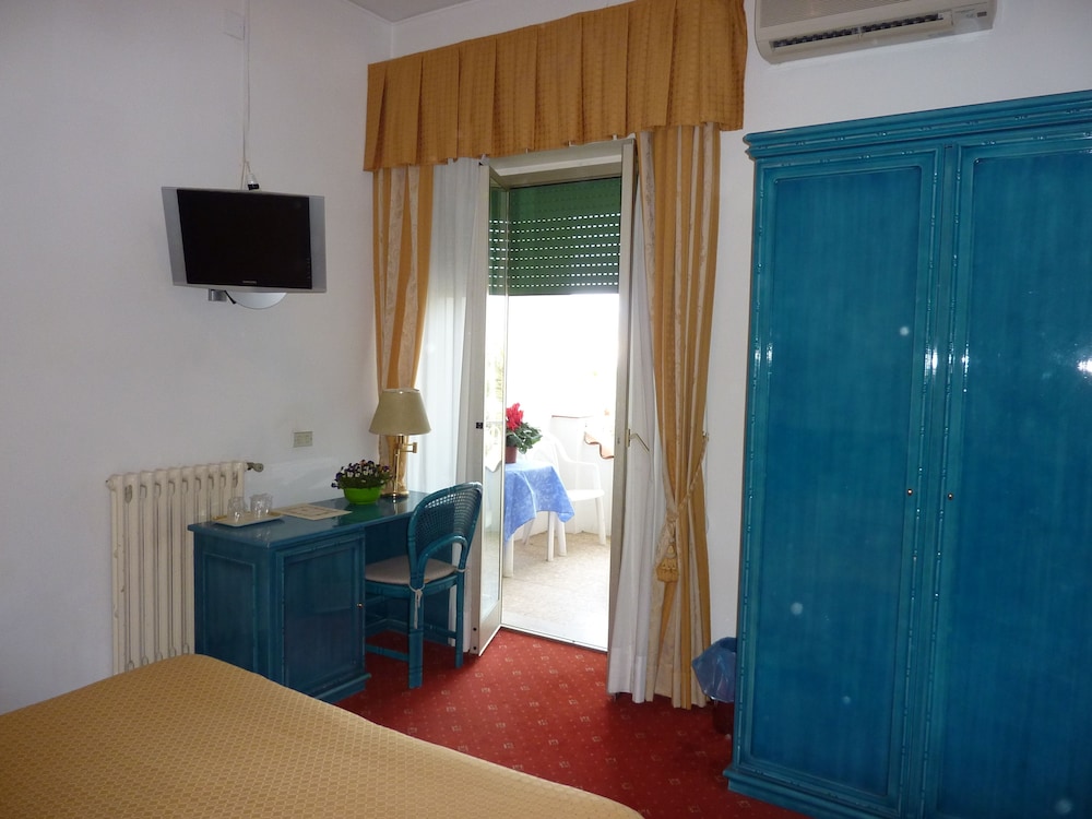 Hotel Ariston Montecarlo 15/50