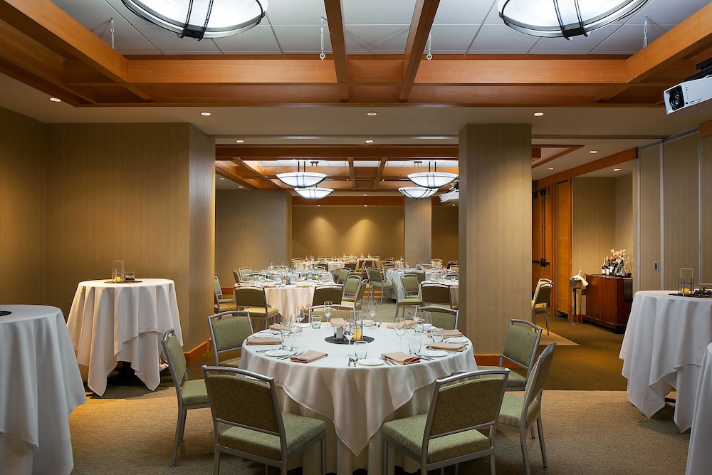 The Westin Monache Resort, Mammoth 31/37