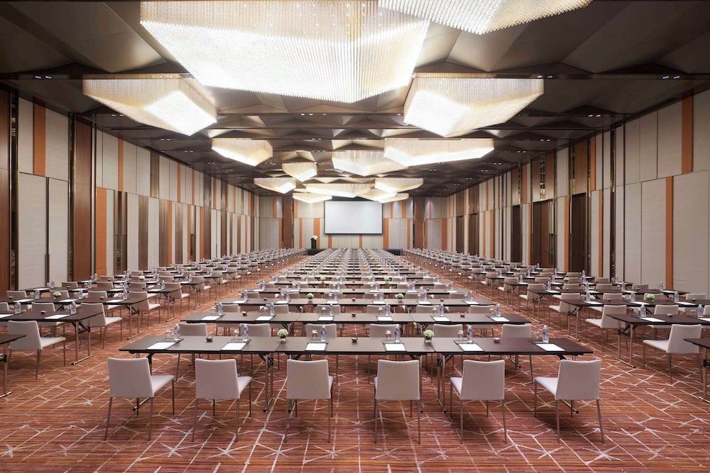 Hyatt Regency Shanghai Jiading 60/69