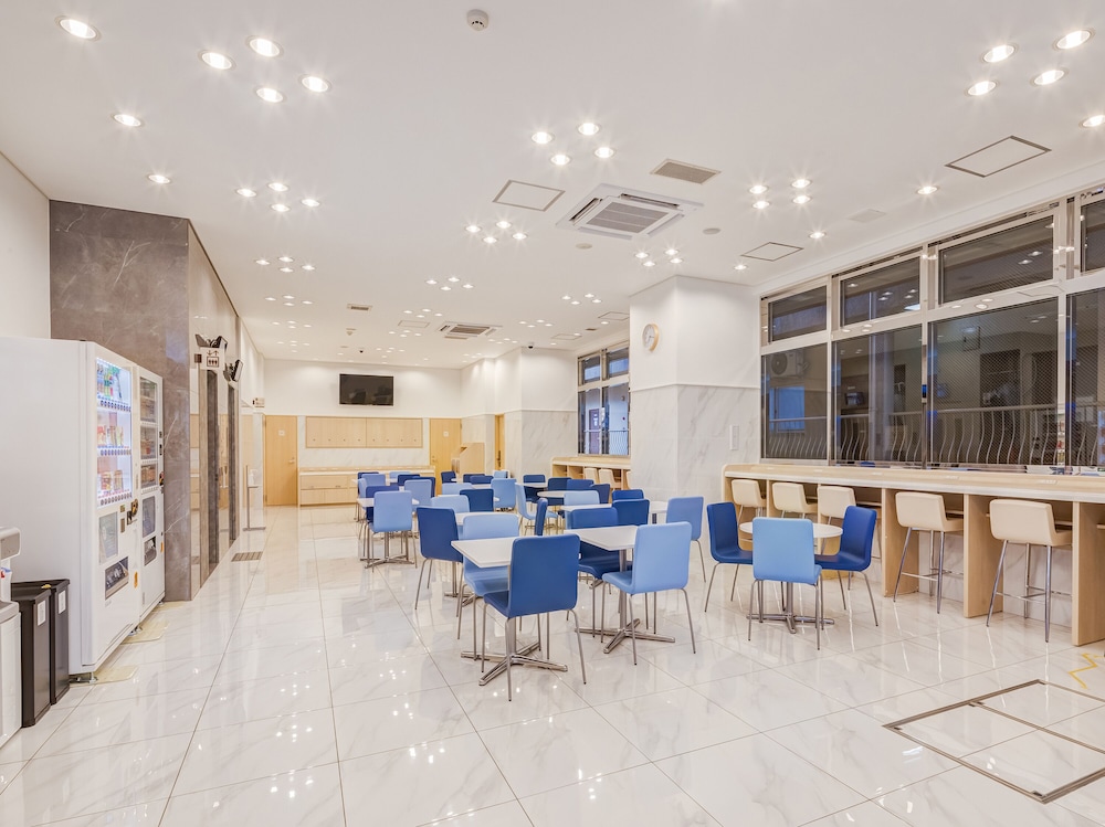 Toyoko Inn Osaka Bentencho 27/34