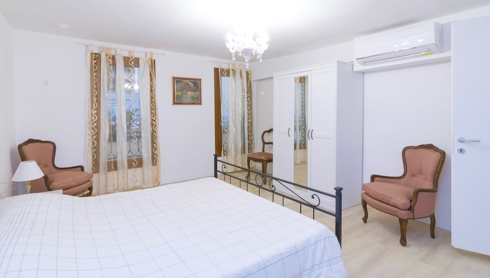 Ca Alberto Apartments 1 7/20