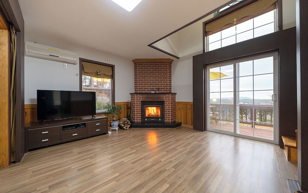 Taean Petit Maison Pension 35/50