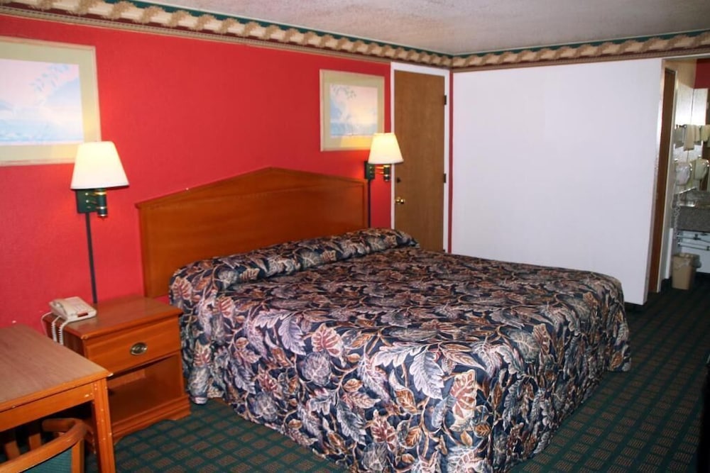 Rodeway Inn Llano 18/31