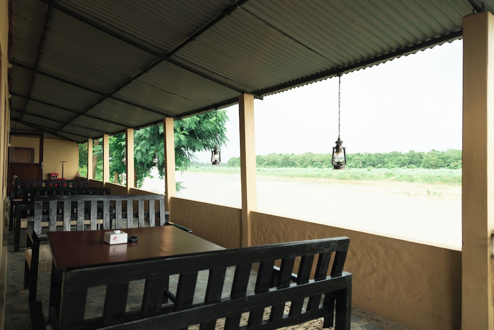 Wildlife Adventure Resort 25/50