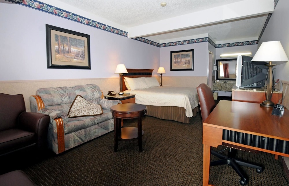Silver Spruce Inn 26/50