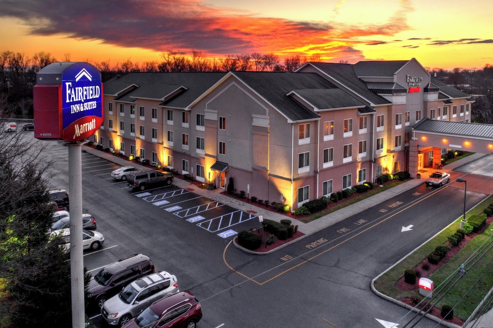 Fairfield Inn Suites By Marriott Edison South Plainfield in EDISON - NJ