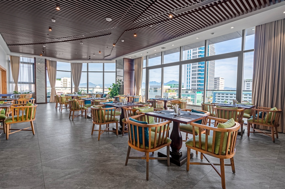 G8 Luxury Hotel and Spa Da Nang 45/66