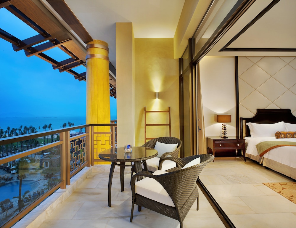 The St Regis Sanya Yalong Bay Resort 24/79