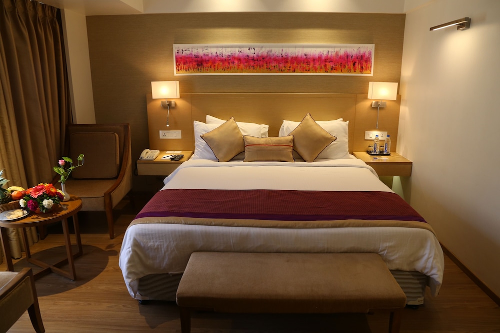 Rivera Sarovar Portico, Ahmedabad 5/25