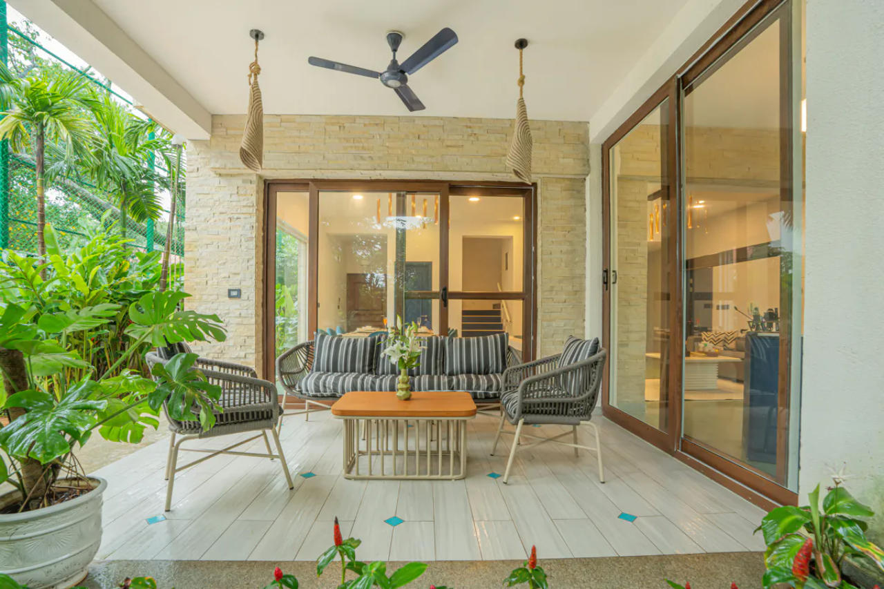 ELIVAAS Casa Del Mar 4BHK Villa with Pool, Bars, TV Lounge, Gazebo & Terraces, Goa