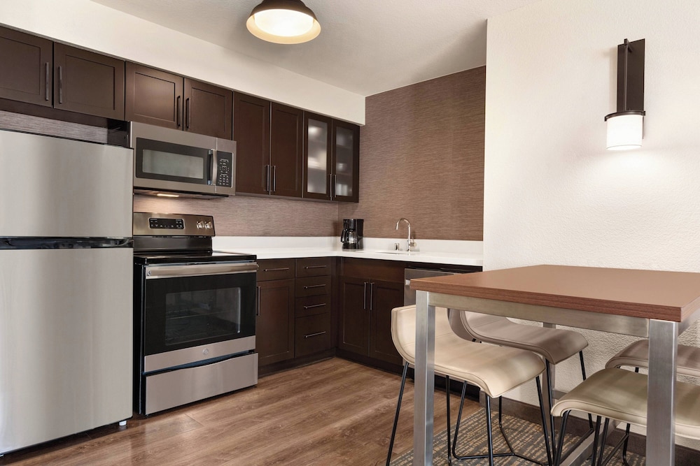 Residence Inn Sacramento Folsom 15/25