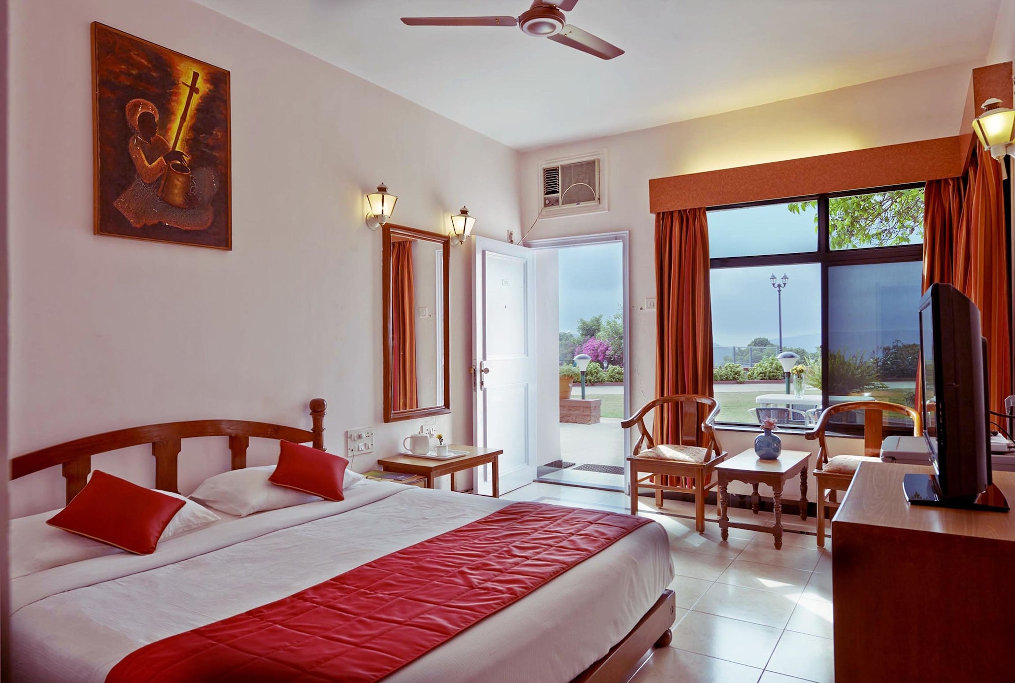 Deluxe, Cottage, Apartment, Double Bed, Sofa