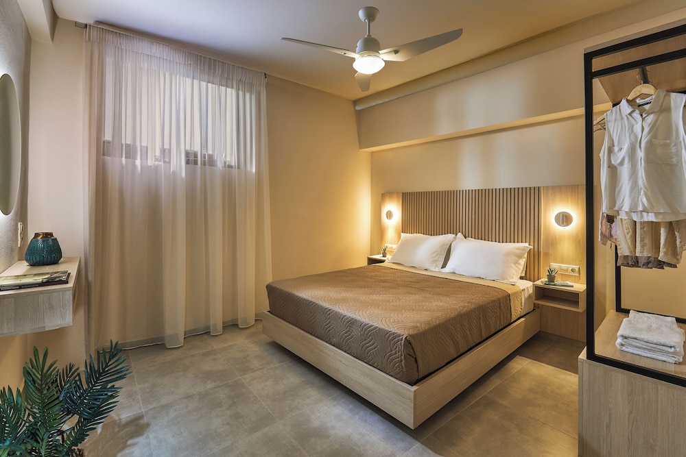 1 BEDROOM, DELUXE, APARTMENT, POOL VIEW