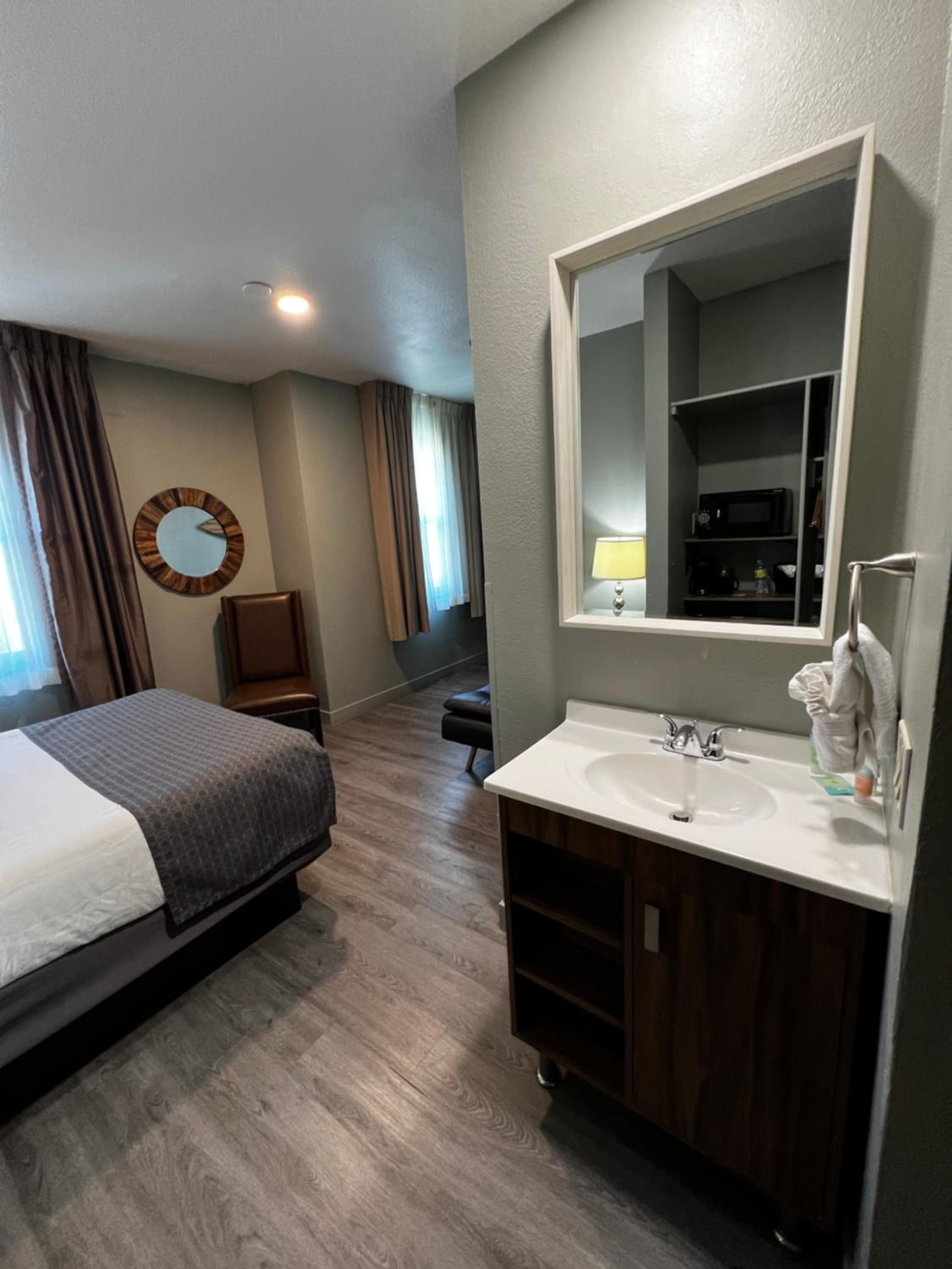 غرفة سوبيريور بسرير كوين، Urban Boutique Hotel 4/10