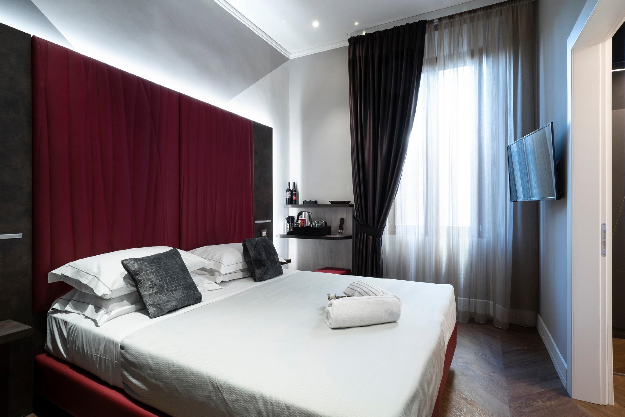 SUPERIOR, DOUBLE BED