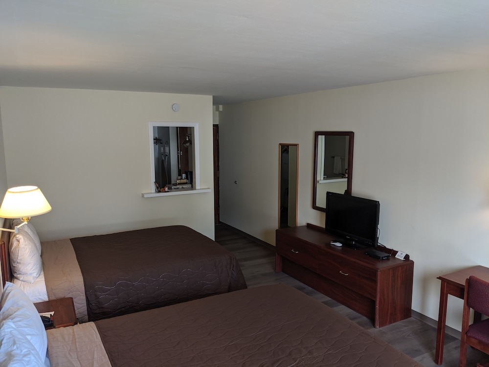 Comfort Inn Midwestern Square 20/27