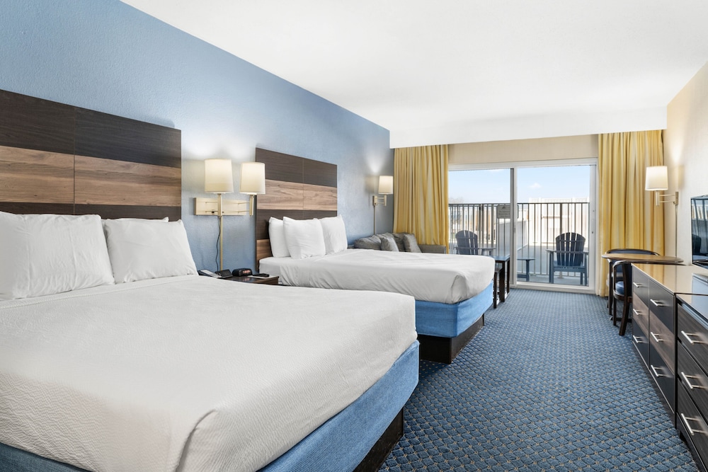 STANDARD, 2 QUEEN BEDS, PATIO