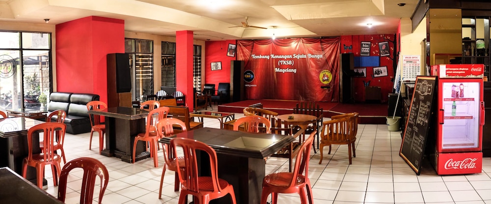 Hotel Wisata by ZUZU 39/50