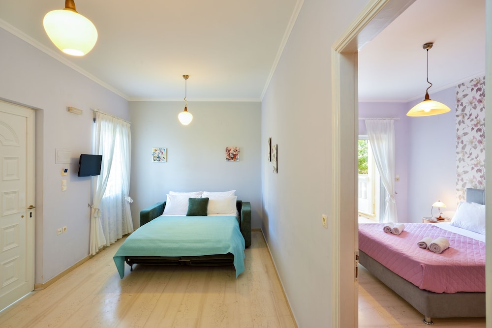 Poseidon Apartments 13/48