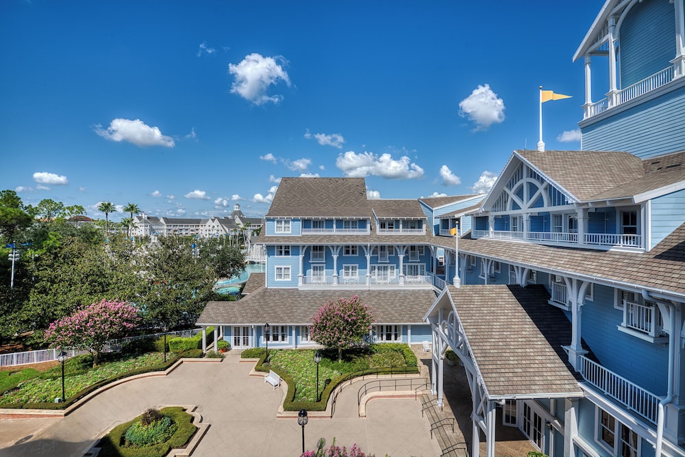 Disneys Beach Club Resort 44/50