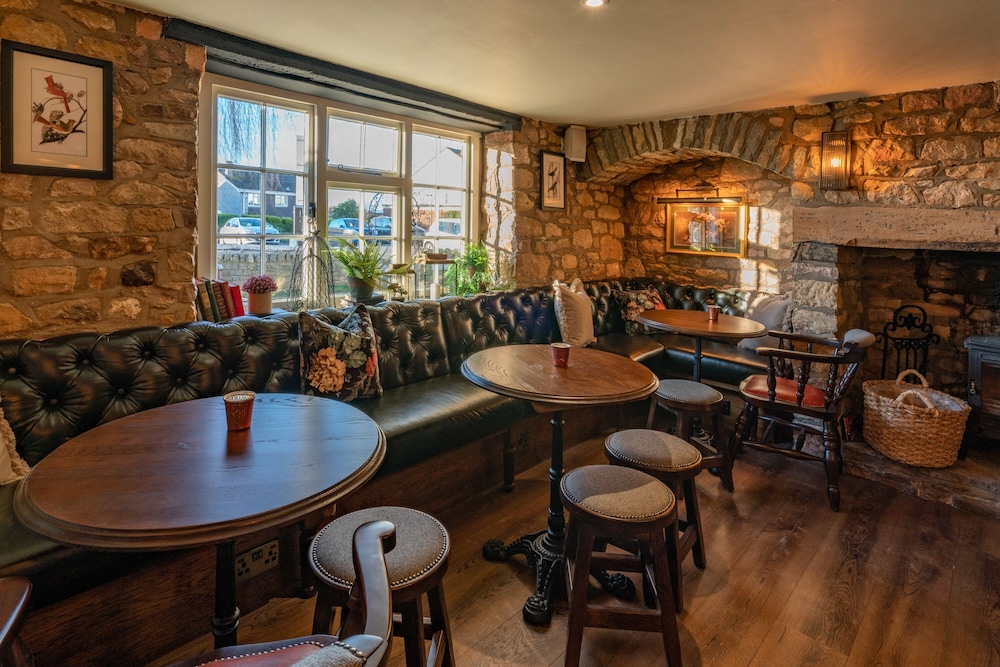 The Bowl Inn 17/31