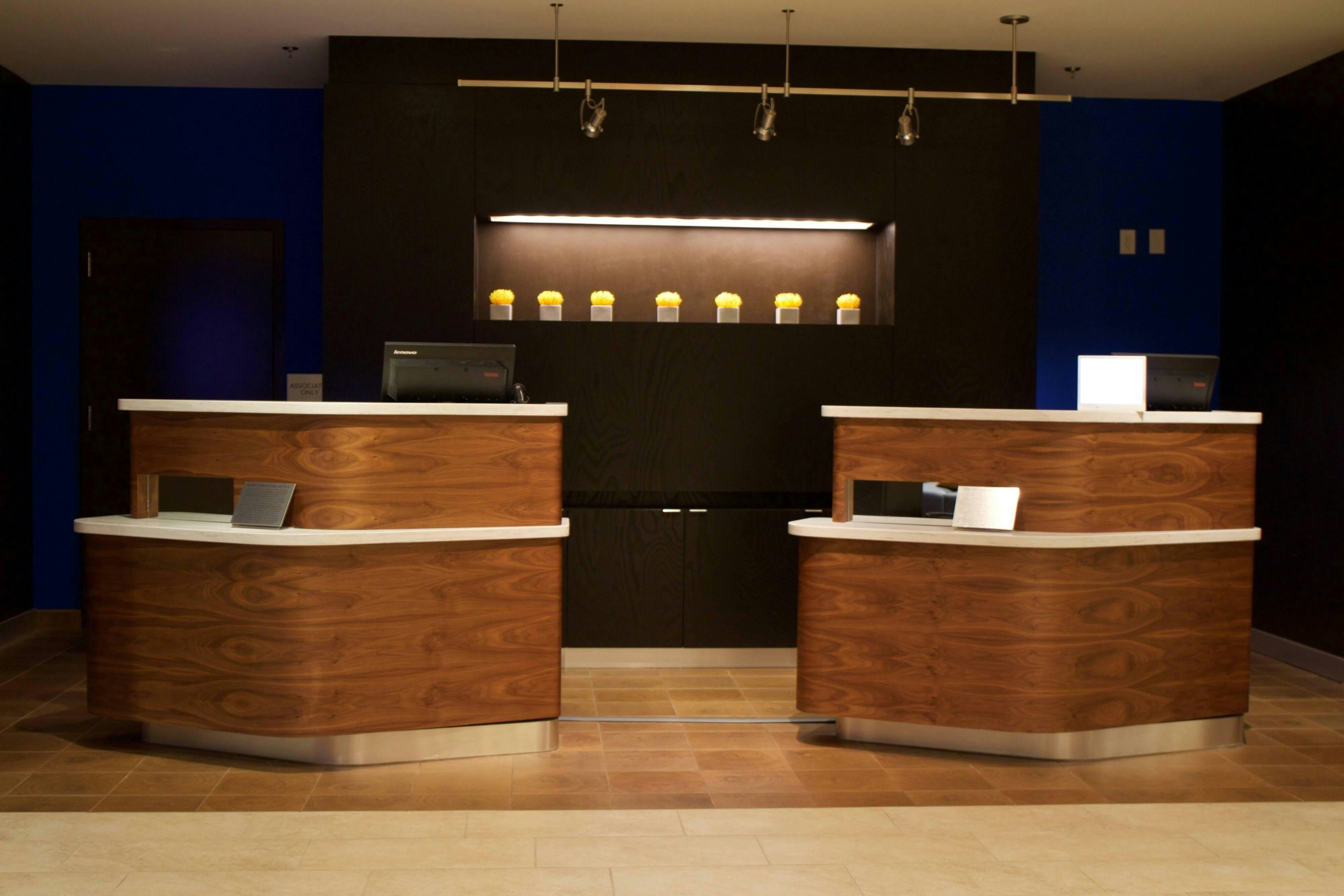 Courtyard by Marriott Asheville Airport 2/24