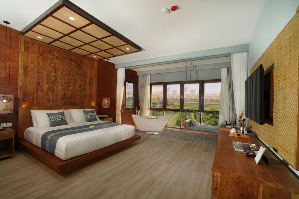 Premier Room