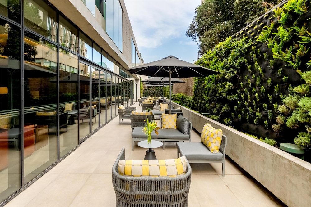 Hyatt Centric Las Condes Santiago 9/80