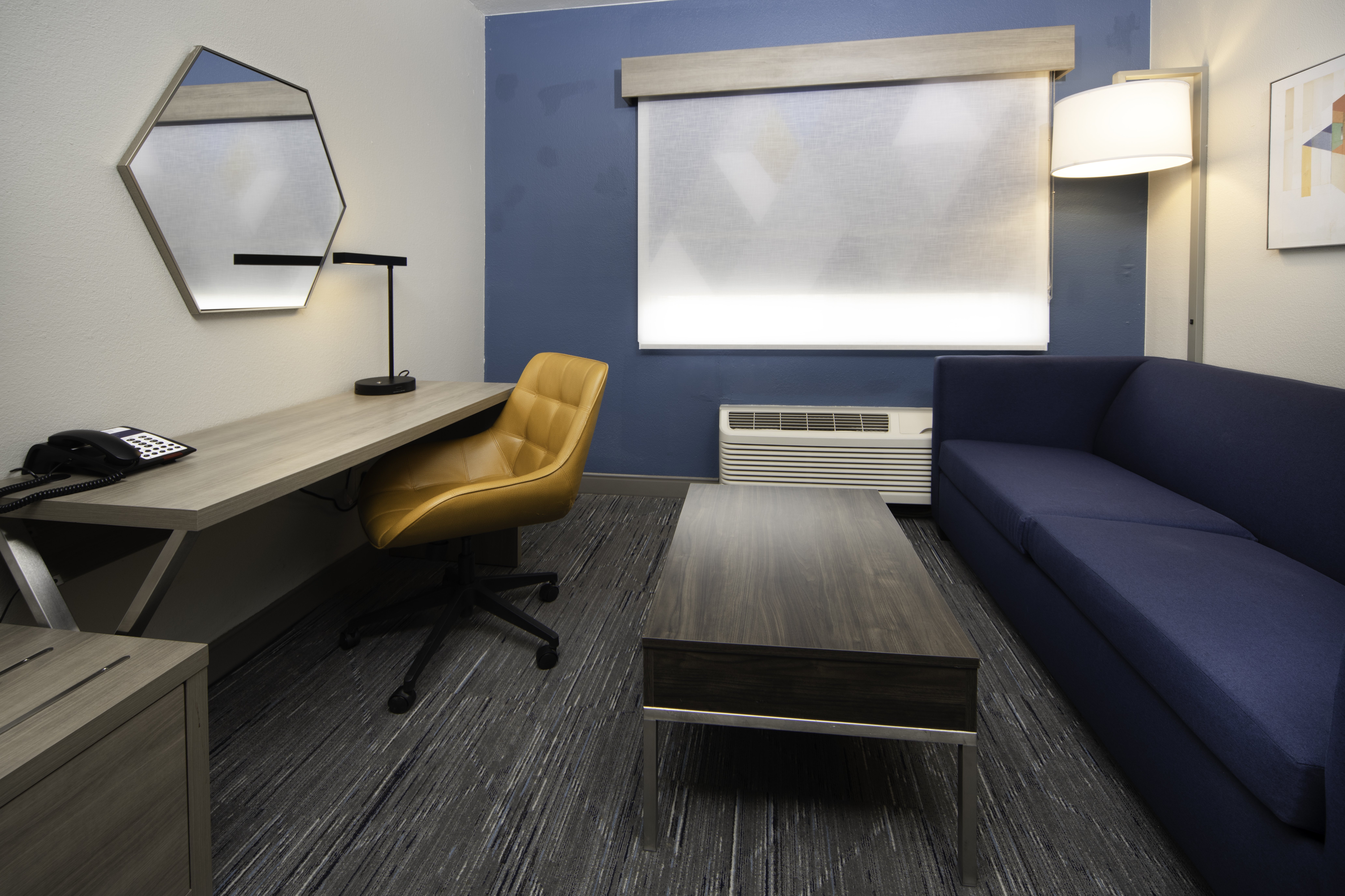 Holiday Inn Express Hotel Suites Canyon 45/67