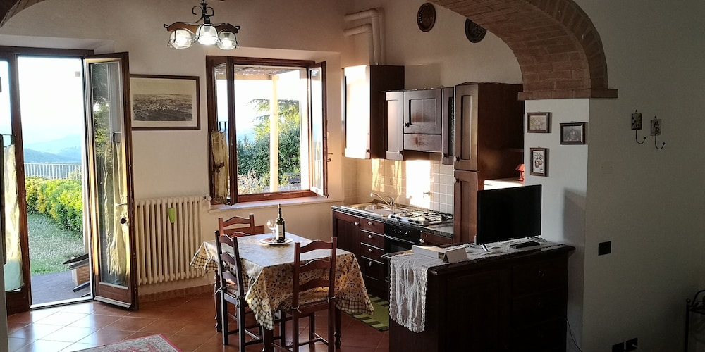 Villa Sant' Uberto Country Inn 42/65