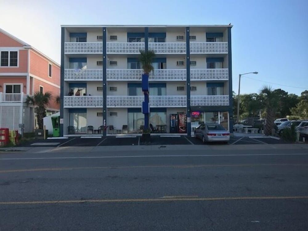 The Atlantic Hotel 47/59