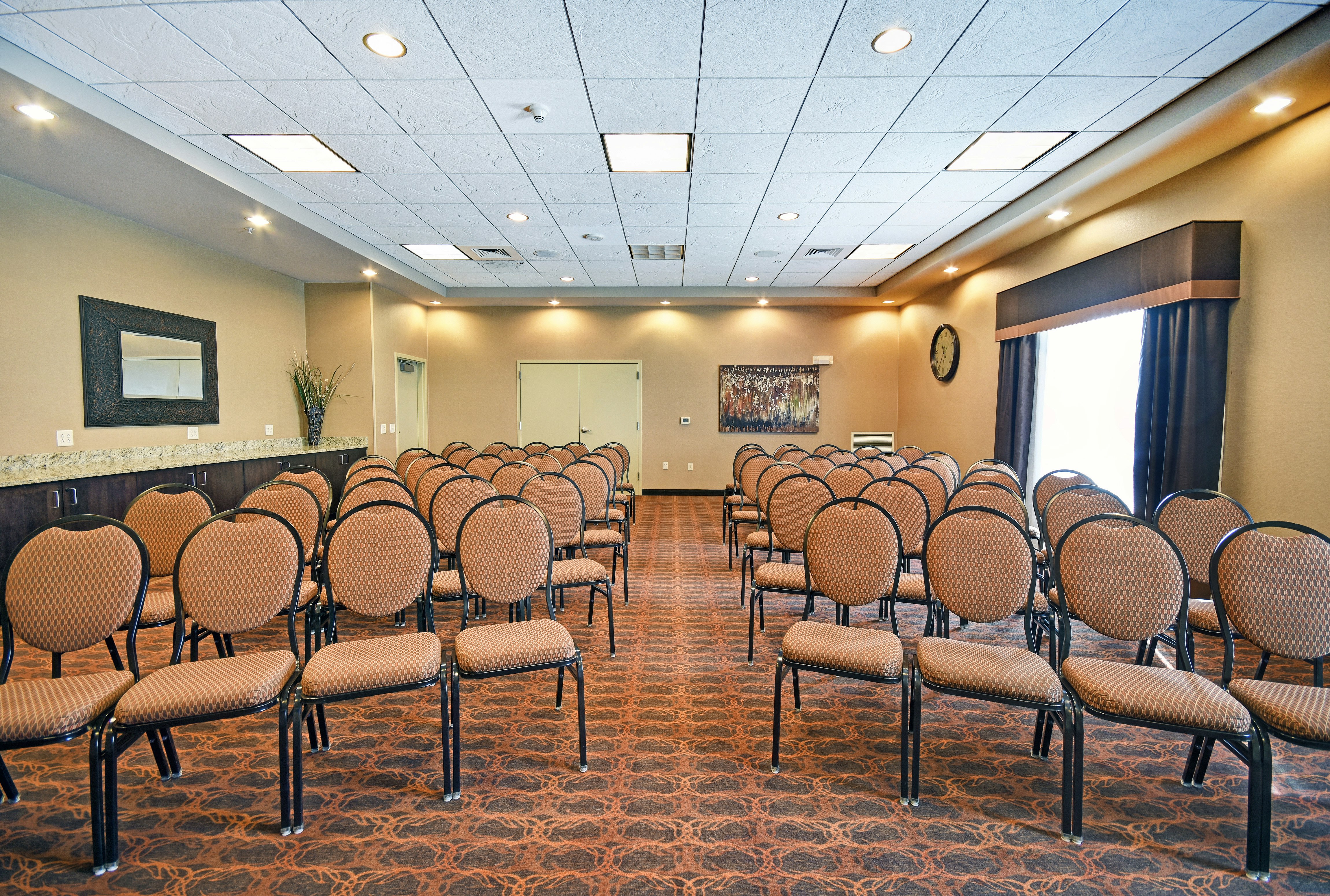 Hampton Inn Beloit 43/56