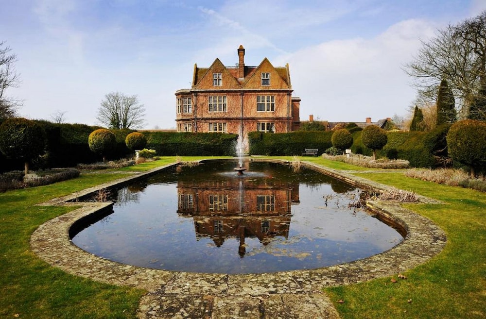 Horwood House 54/60