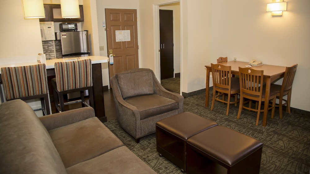 Staybridge Suites Co Springs Air Force Academy 41/60