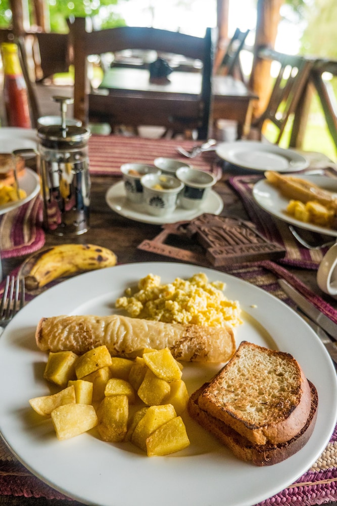 Pemba Lodge 13/50