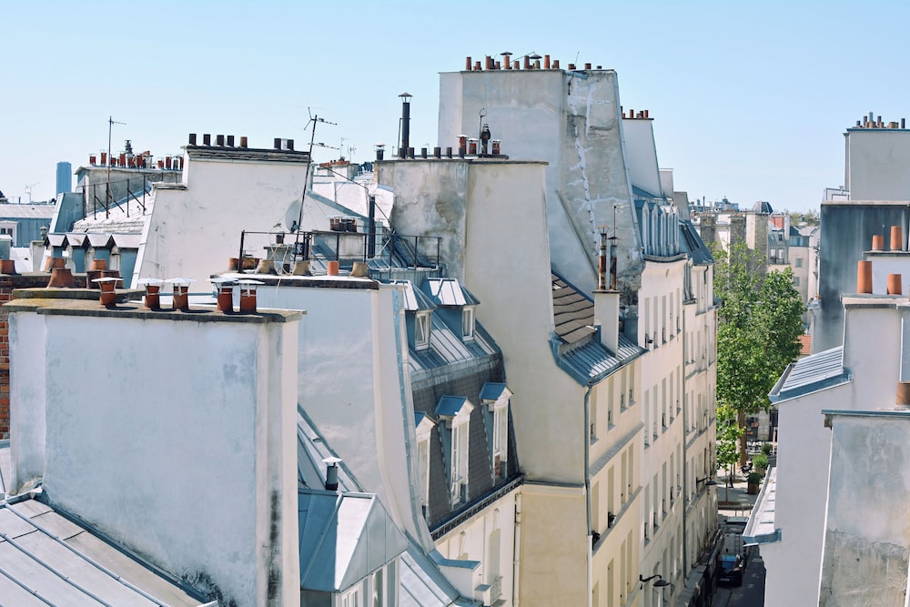 Hotel Lucien 33/43