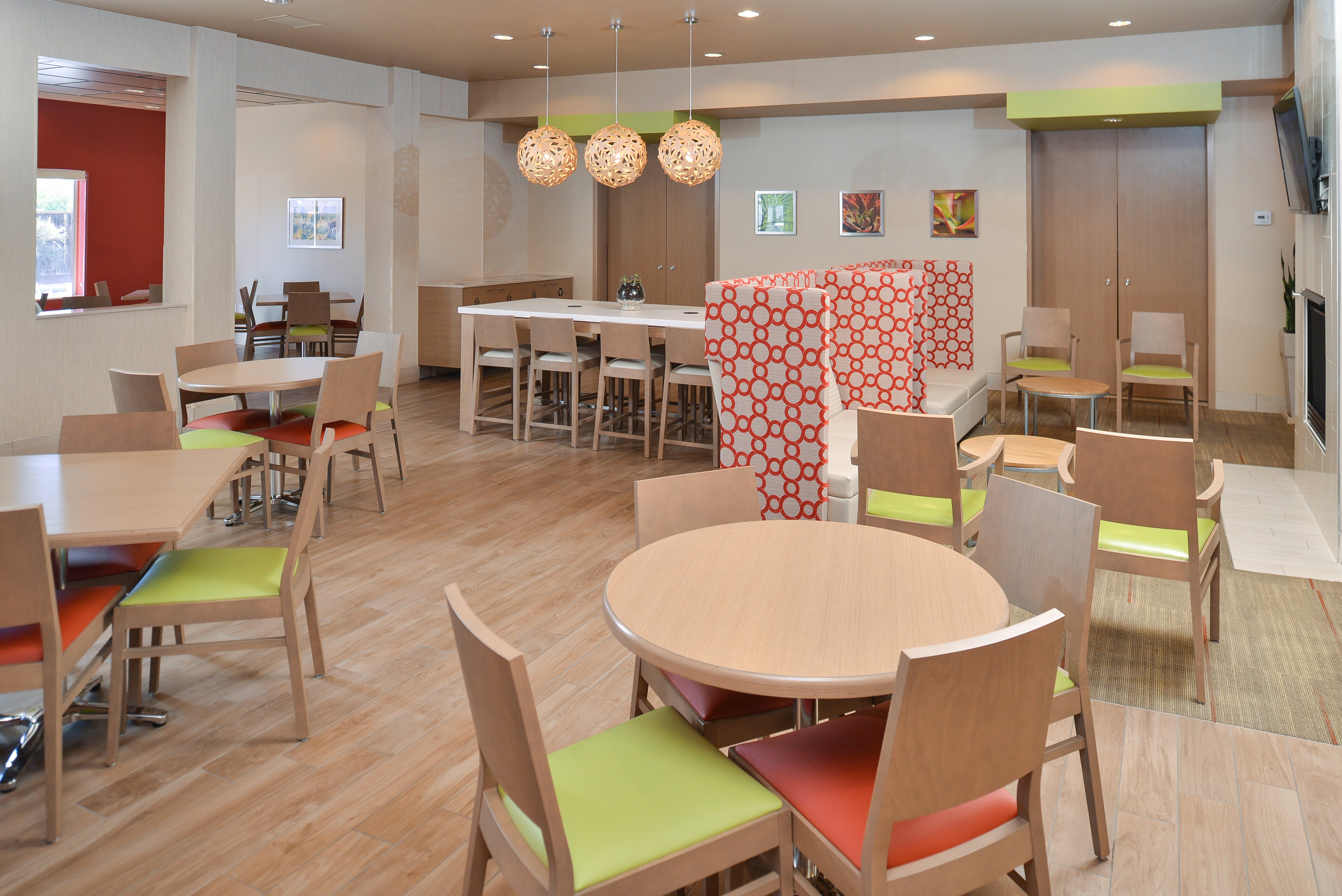 Holiday Inn Express Albuquerque N - Bernalillo, an IHG Hotel 46/61