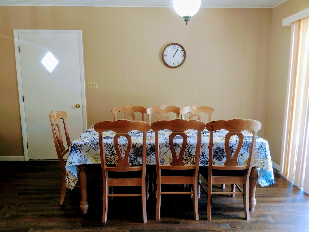 Ozark Village Resort 48/67