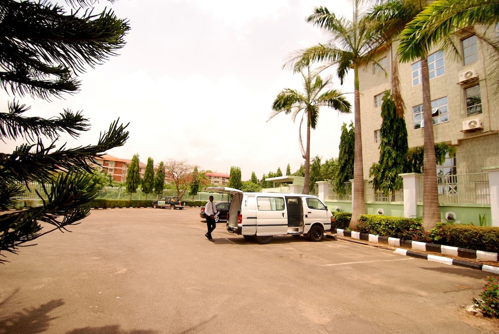 Onyx Hotel And Apartments 38/50