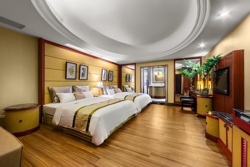 Chuang-tang Spring Spa Hotel 11/50