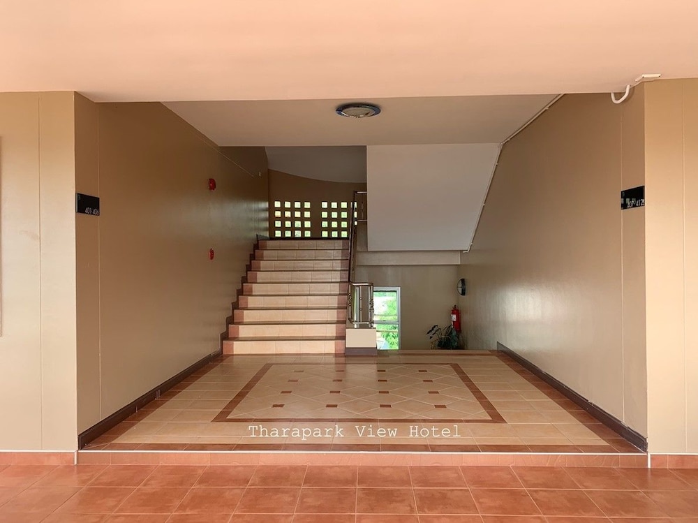 Tharapark View Hotel 42/49