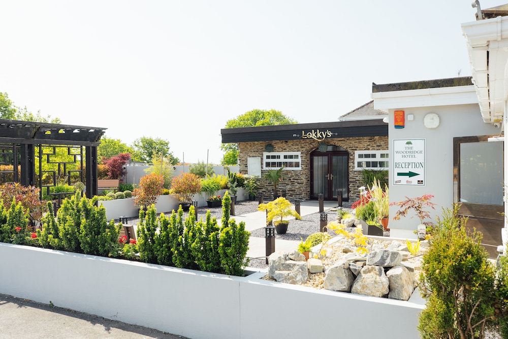 The Woodridge Inn Hotel 5/54