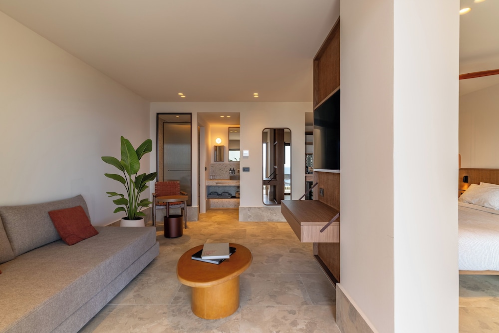 Innside Crete Elounda 33/49